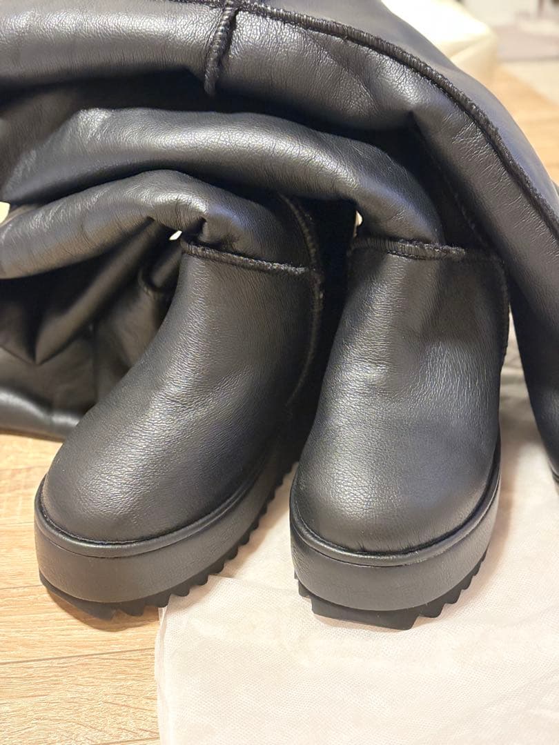 YELLO JACOB LOOSE FIT LONG BOOTS ブラック L