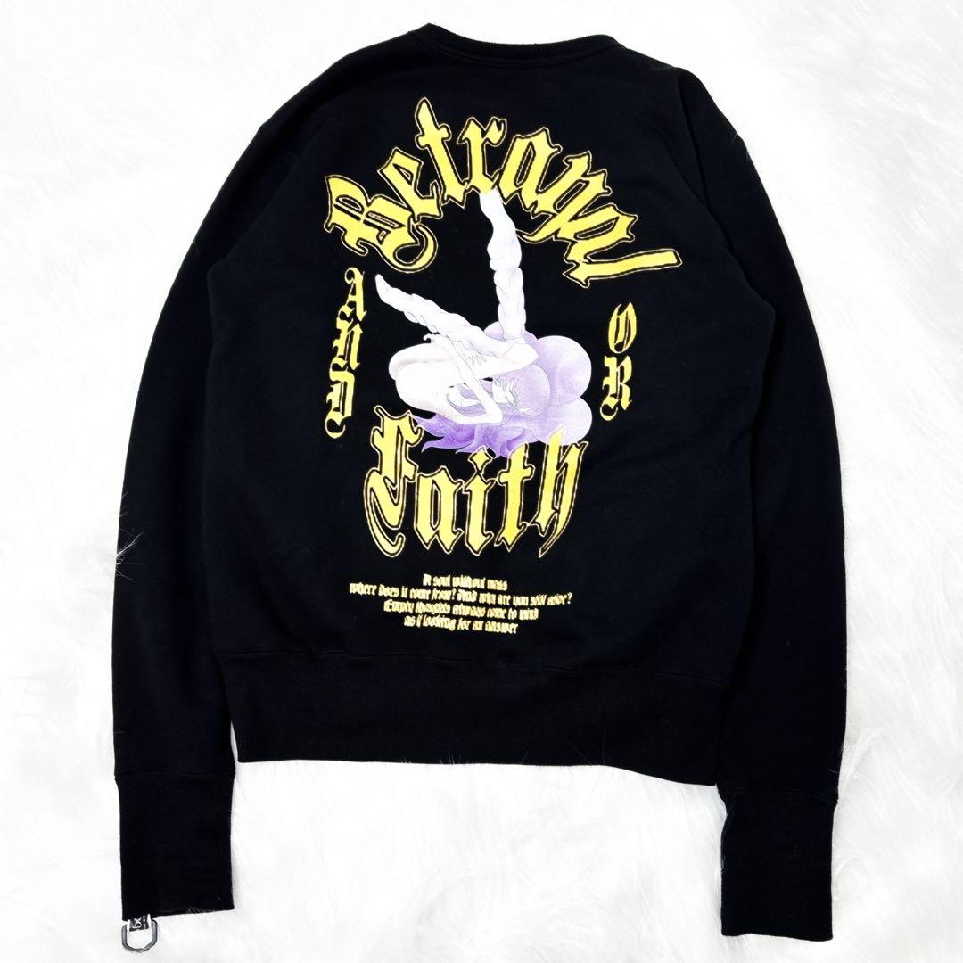 ビューティービースト Primo 柄グラフィッククルーネックスウェットシャツ