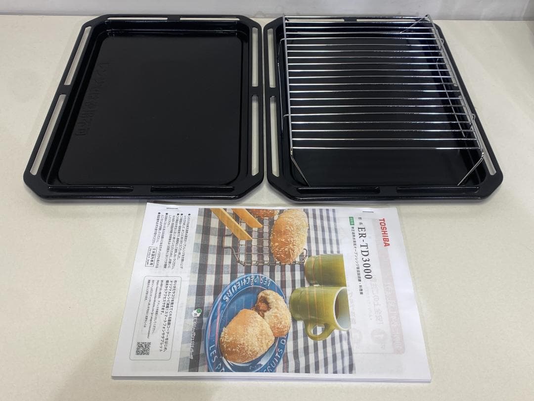 TOSHIBA オーブンレンジ石釜ドーム　ER-TD3000(W)　2020年製