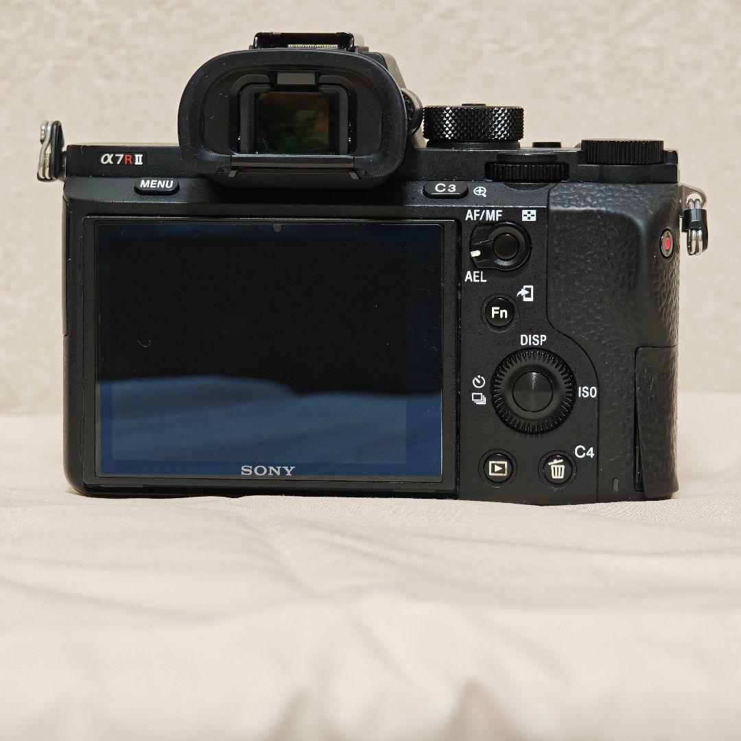 Sony ソニー α7R II（ILCE-7RM2）ボディ　本体　ミラーレス一眼