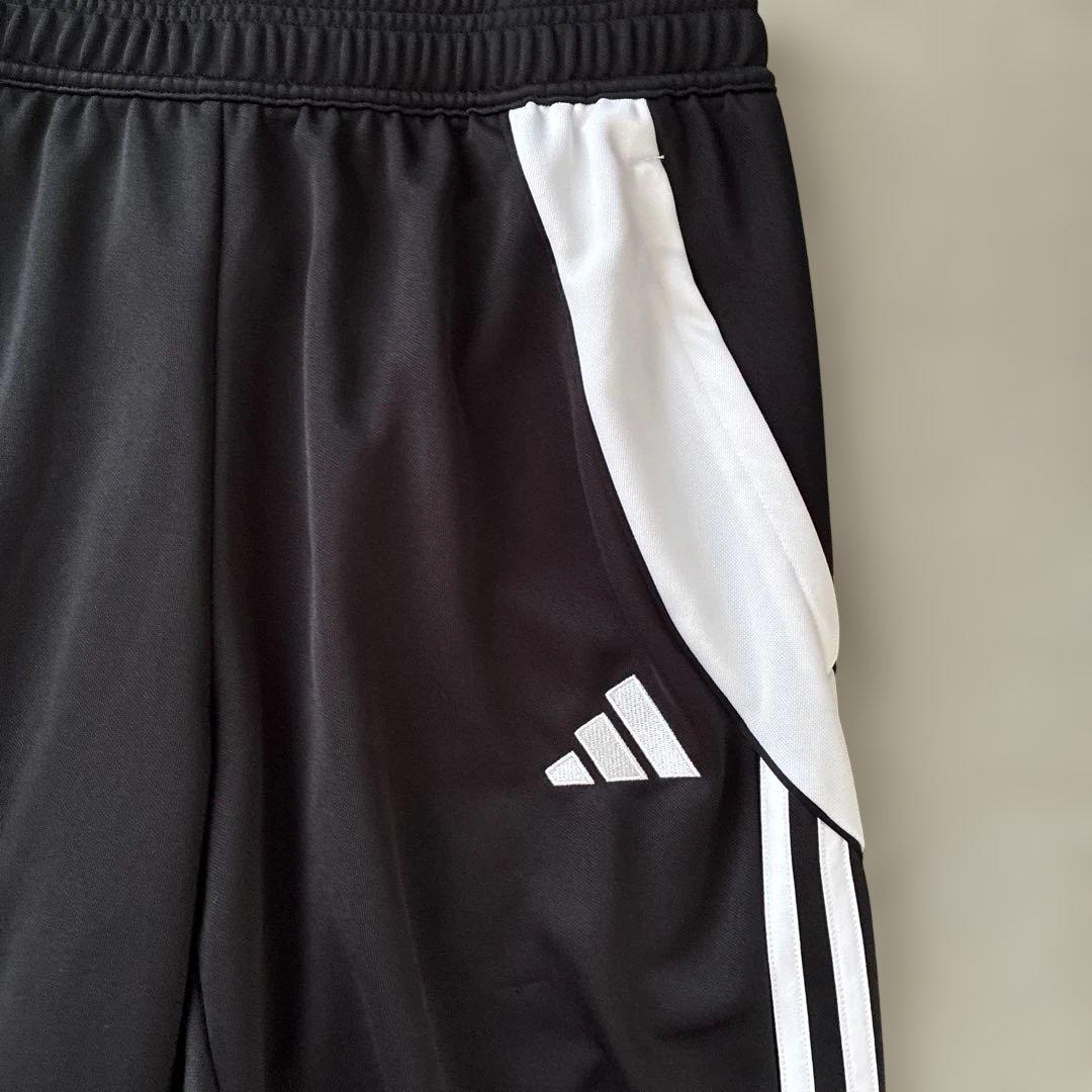 【未使用に近い】adidas ジャージ　上下　M
