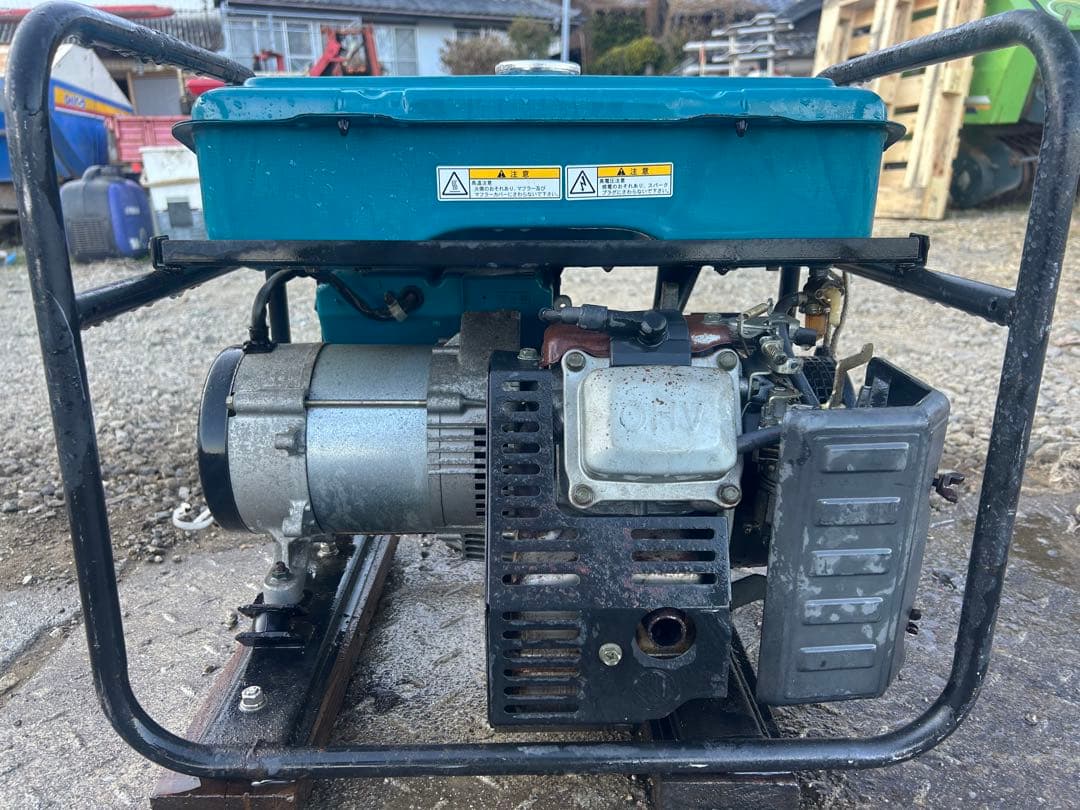 宮崎　SUZUKI 発電機 2.3KVA 100V ガソリン　洗車　キャンプ
