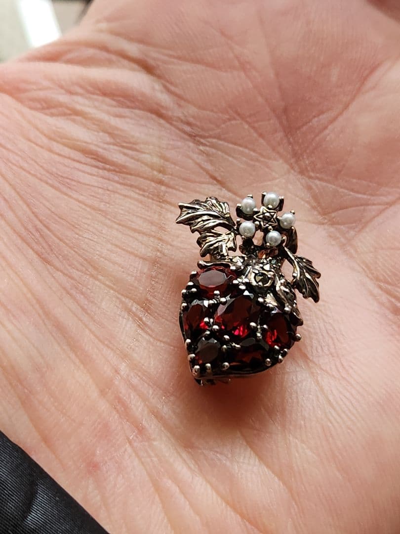 碌山　ガーネット　シルバー　ストロベリー