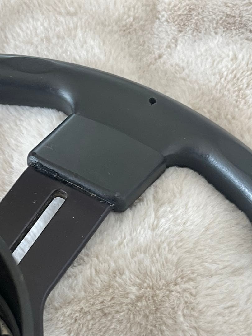 MOMO steering wheel racing model イタリア製