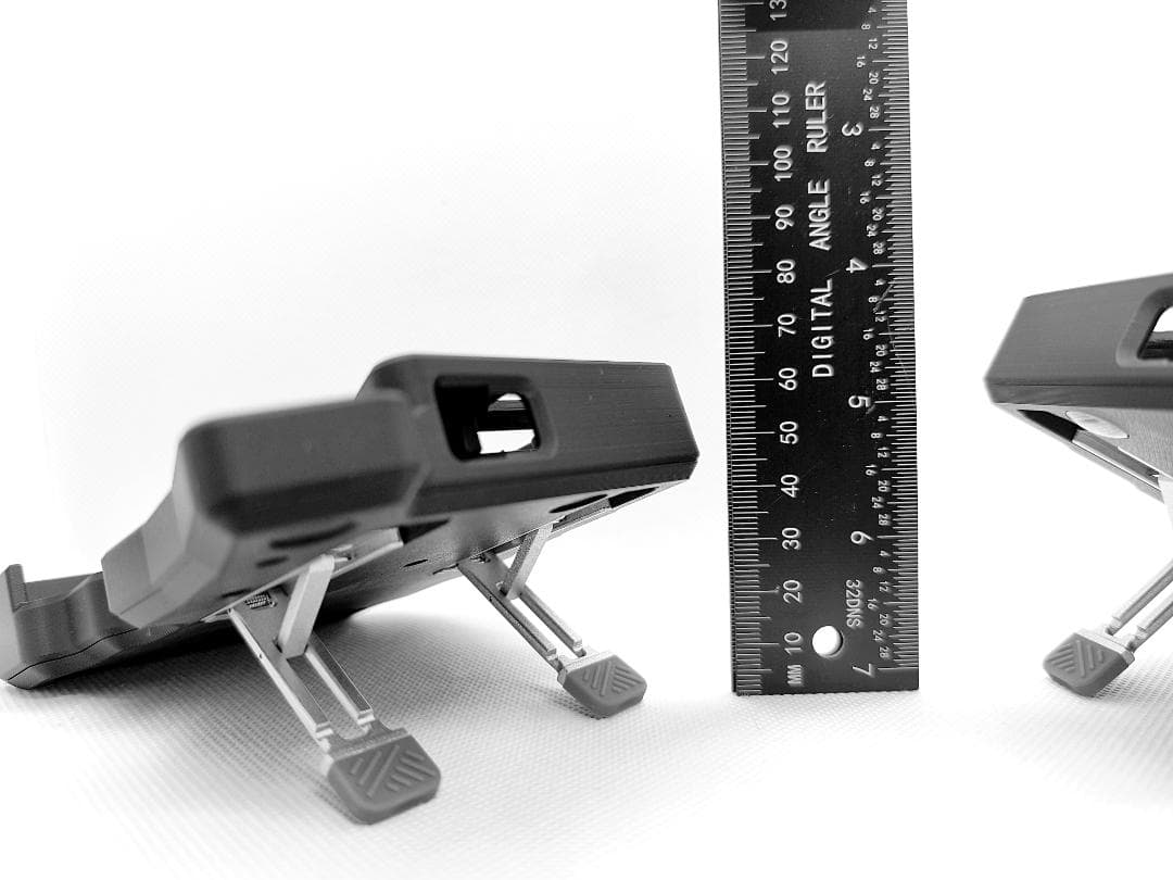 Keyball39ケース 可変テンティング、パームレスト付き