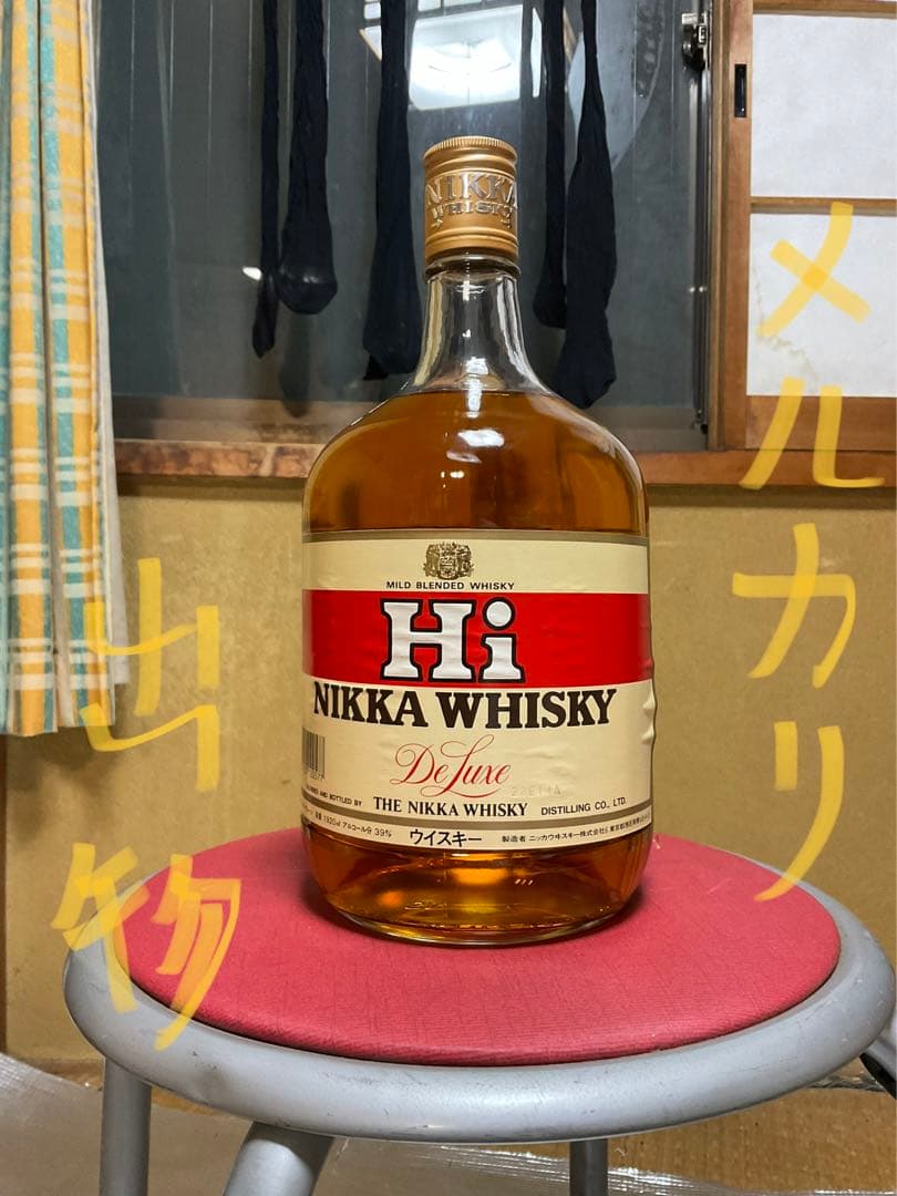 ニッカ・ウヰスキー／HI NIKKA・WHISKY・DX。1920ml、39度。