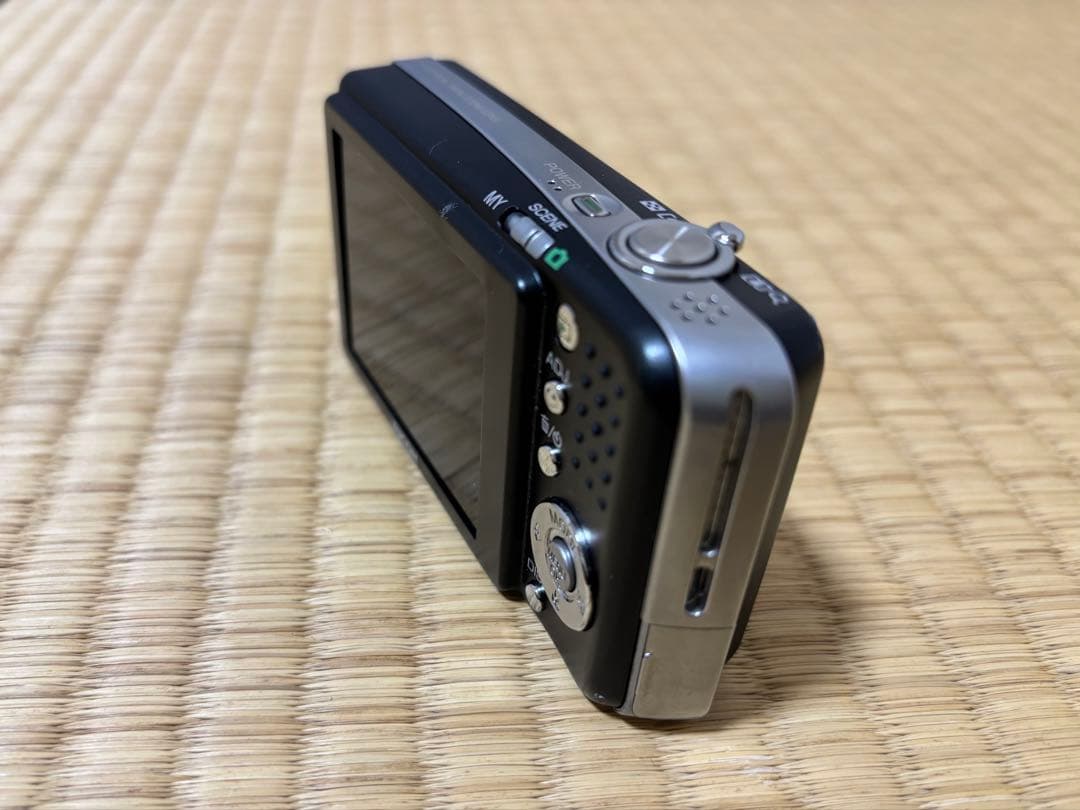 RICOH リコーCaplio R6ブラック デジカメ 中古