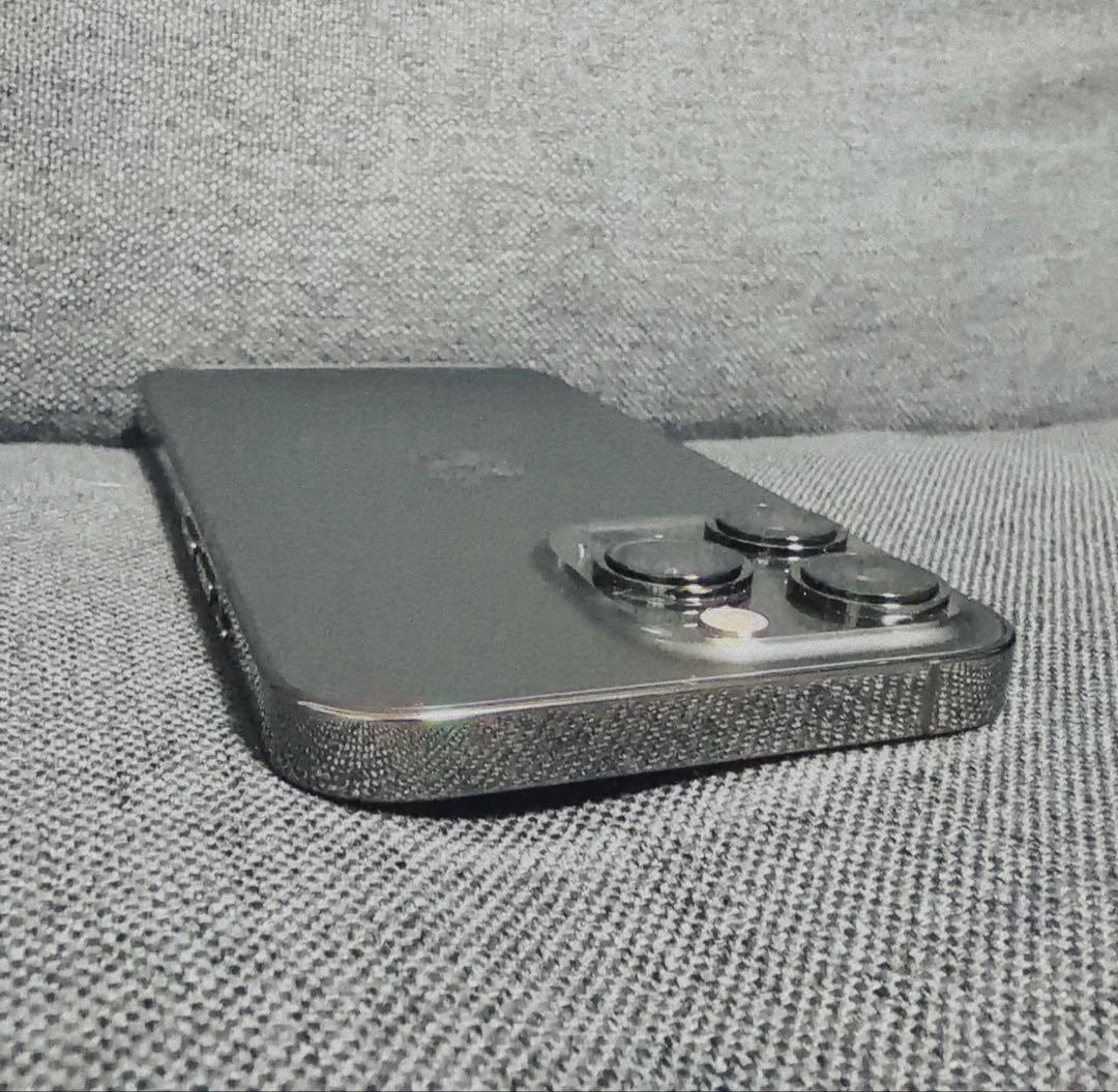 ★iPhone13Pro☆256GB☆ブラック☆バッテリー容量75%★
