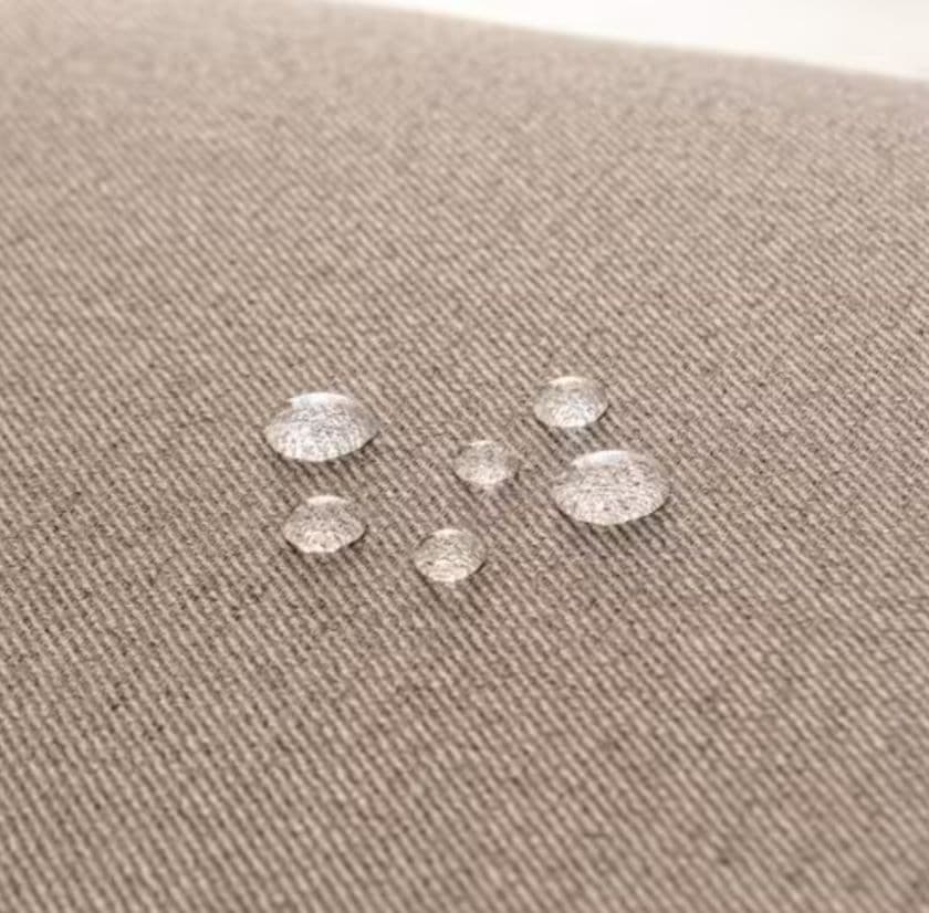 ヤマダオリジナル 電動リクライニングソファ　2人掛け ファブリックモカ色