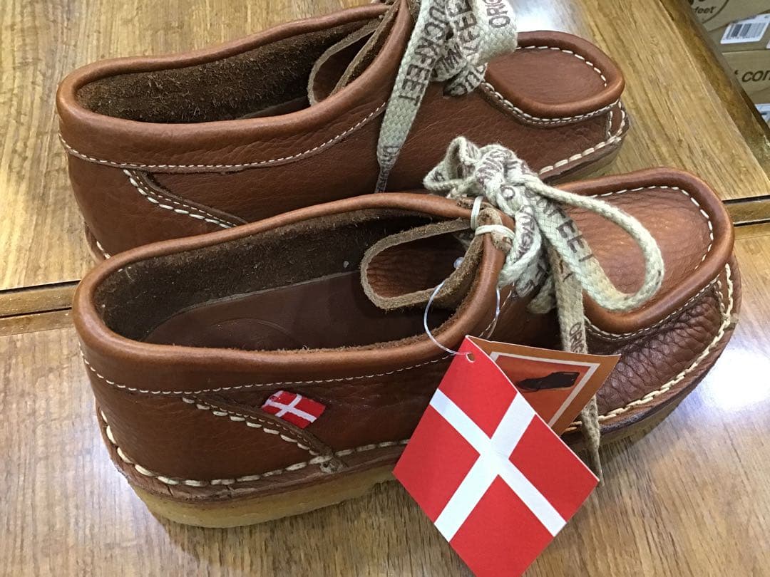 ダンスク(ダックフィート)555ＮＵＴ42新品定価¥42900