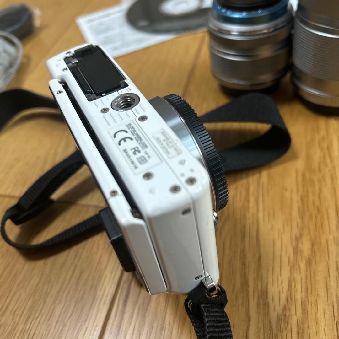 OLYMPUS PEN Lite E-PL3 ダブルズームレンズキット