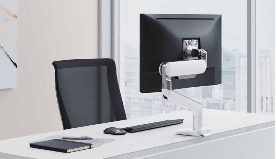 Fellowes モニターアーム ホワイト （在庫9台あり 価格は1台）