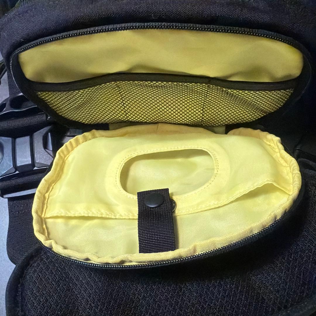 【あお】Hugoo ヒップシート　ブラック×イエロー　ハグー 箱無し