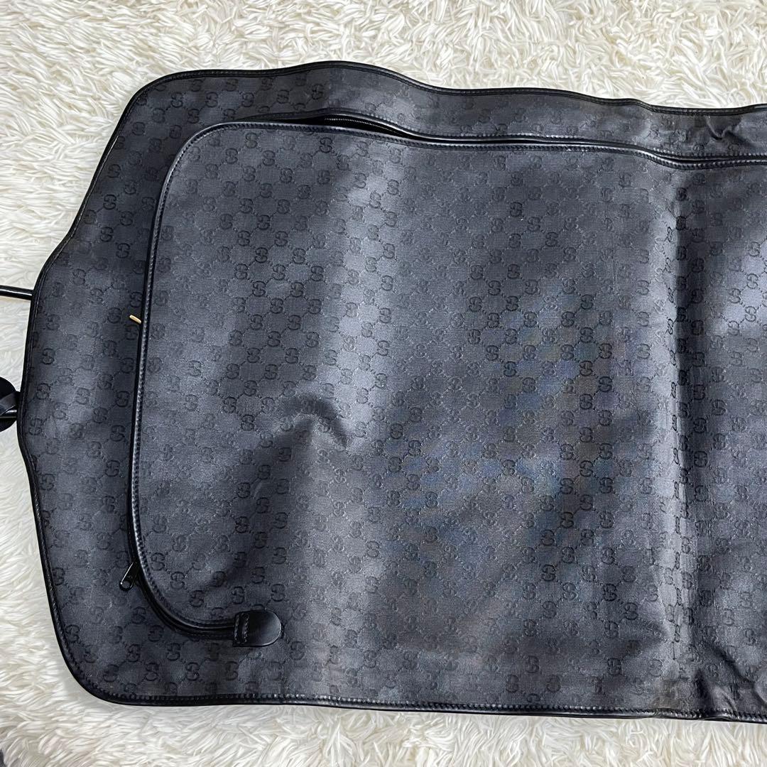 【美品】オールドグッチ　ガーメントバッグ　ネームタグ　GGキャンバス　ブラック