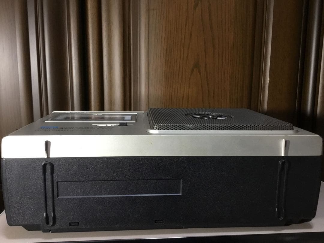 SONY CFM-32 FM/AM カセットレコーダー　昭和レトロ