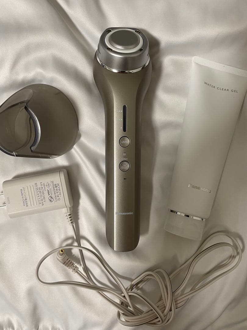 【美品】Panasonic Sonic RF Lift 美顔器