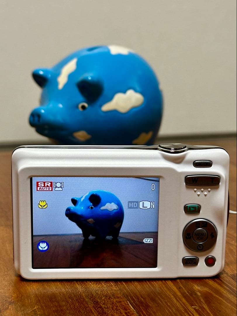 【良品・動作確認済】FUJIFILM FinePix JX650 ホワイト