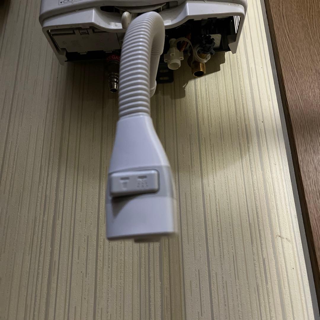 ゆ*た様 ノーリツ 2022年式　都市ガス用　瞬間湯沸かし器　動作品　美品