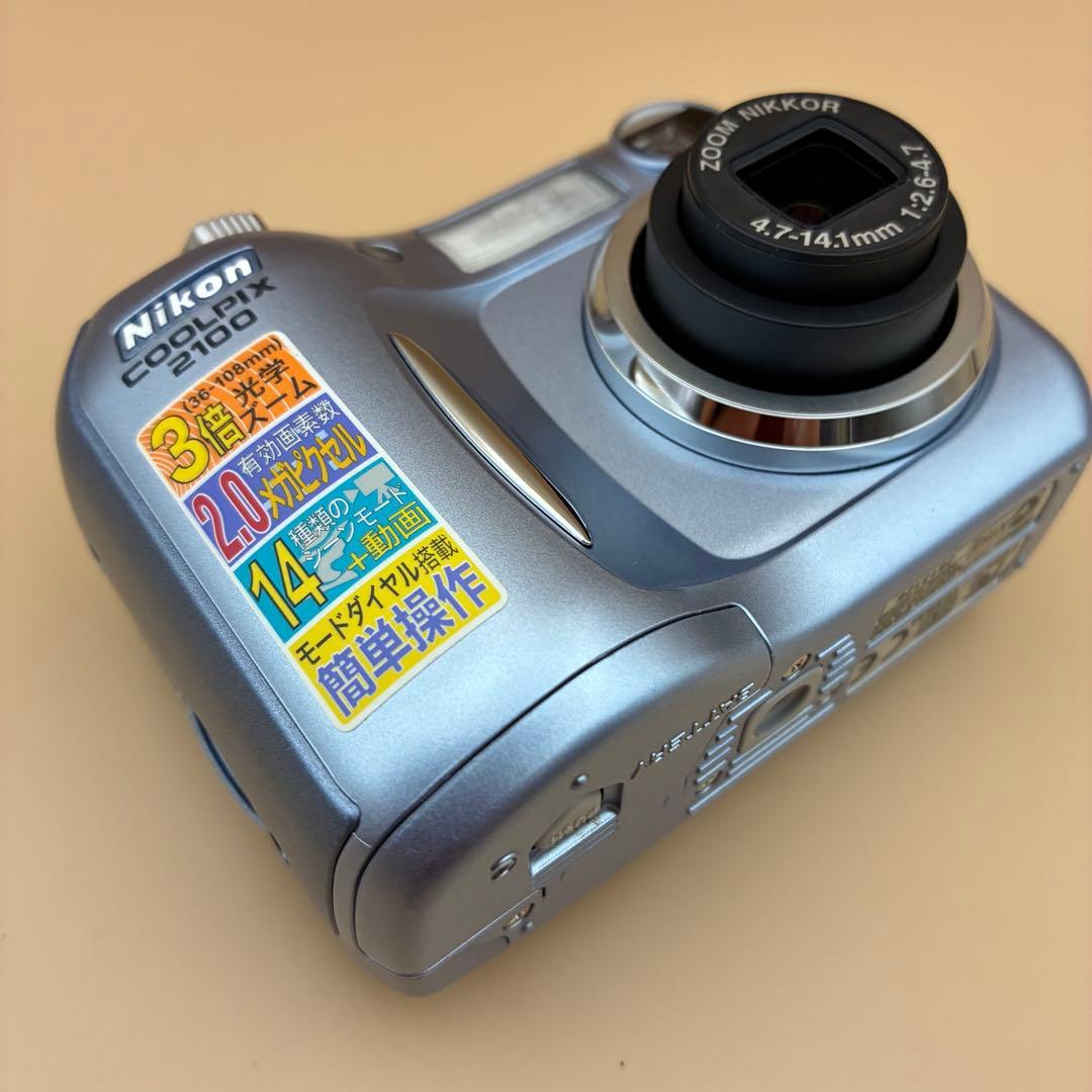 希少・美品★ Nikon COOLPIX 2100 単3電池 Y2Kレトロ