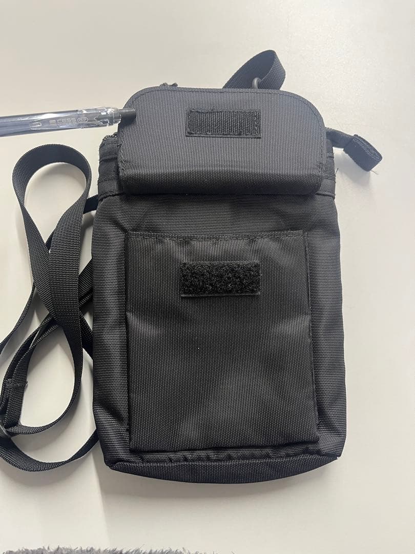 supreme shoulder bag 19aw　シュプリーム　ショルダー