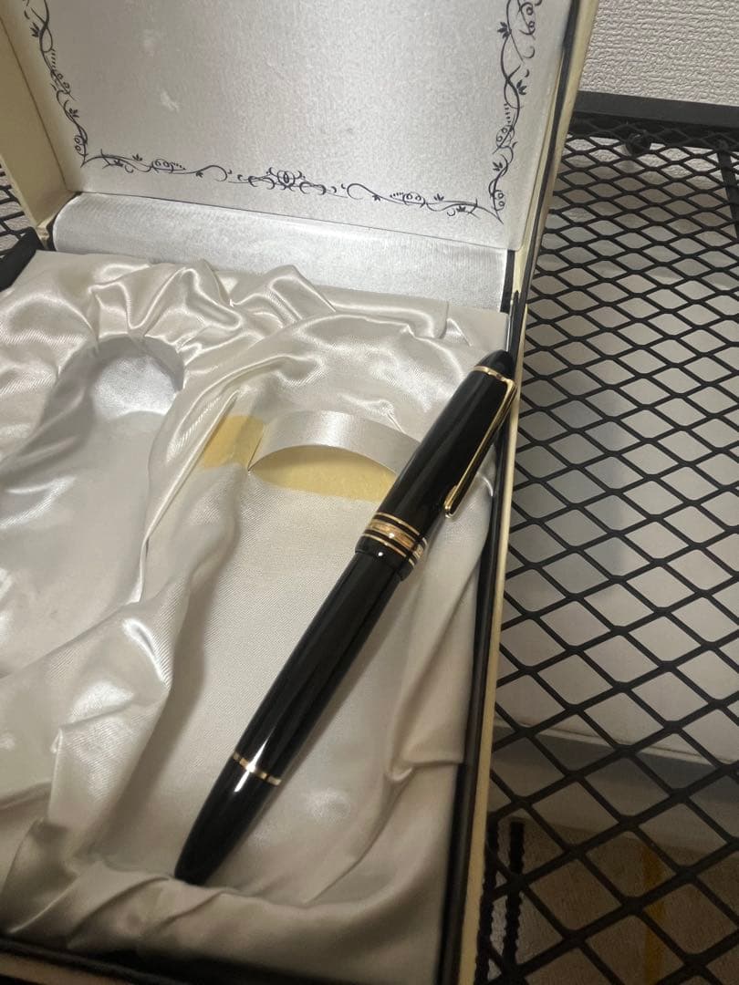 MONTBLANC 万年筆 ブラック　モンブラン