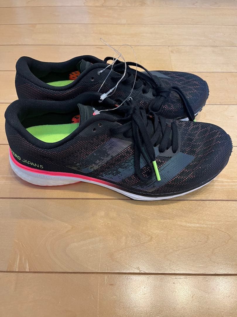 adizero Japan 5 ランニングシューズ 黒/緑/赤 22.5㌢