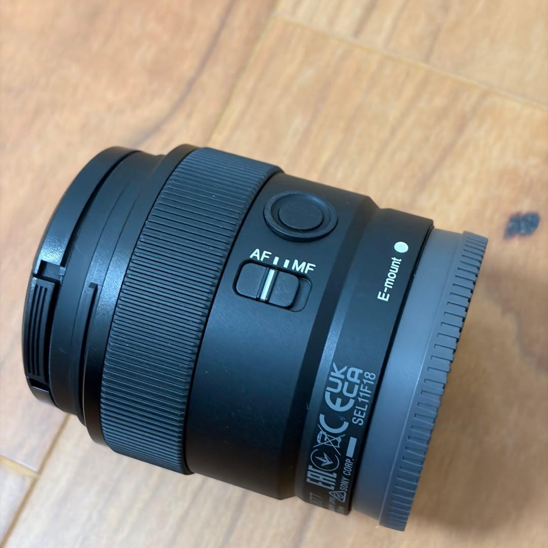レンズ(単焦点) Sony E 11 mm F1.8 SEL11F18