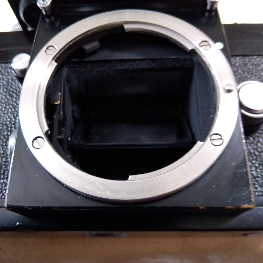 綺麗なブラックのニコンFフォトミックFTNです