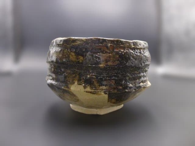 川喜多半泥子　茶碗／共箱／銘「磯清水」／無茶法師