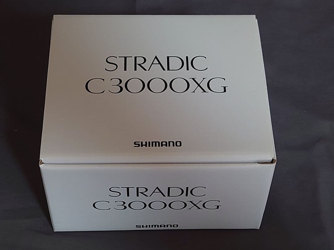 SHIMANO STRADIC C3000XG スピニングリールライン付き