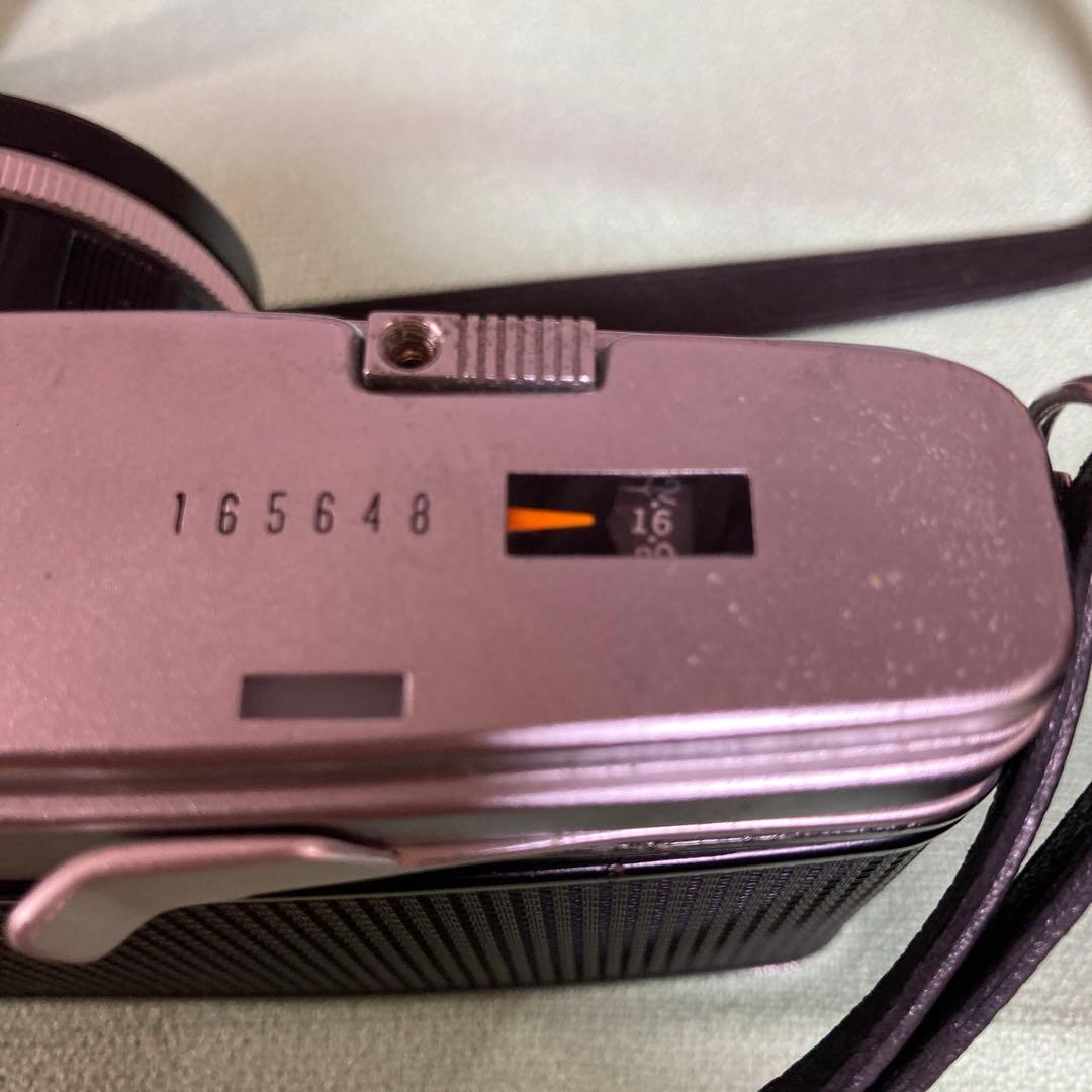 OLYMPUS オリンパス PEN-FT一眼レフ 古いカメラ