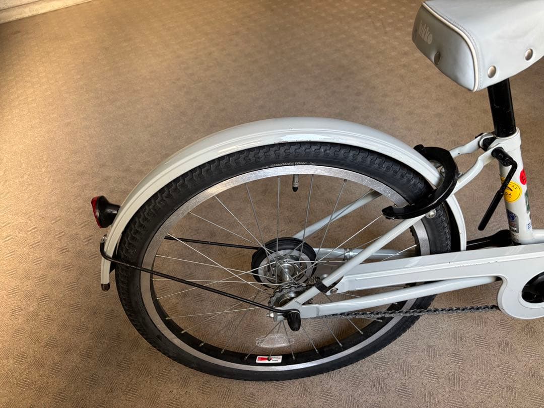 ビッケ bikke 子供用自転車 ブルーグレー 22インチ　ヘルメット付き