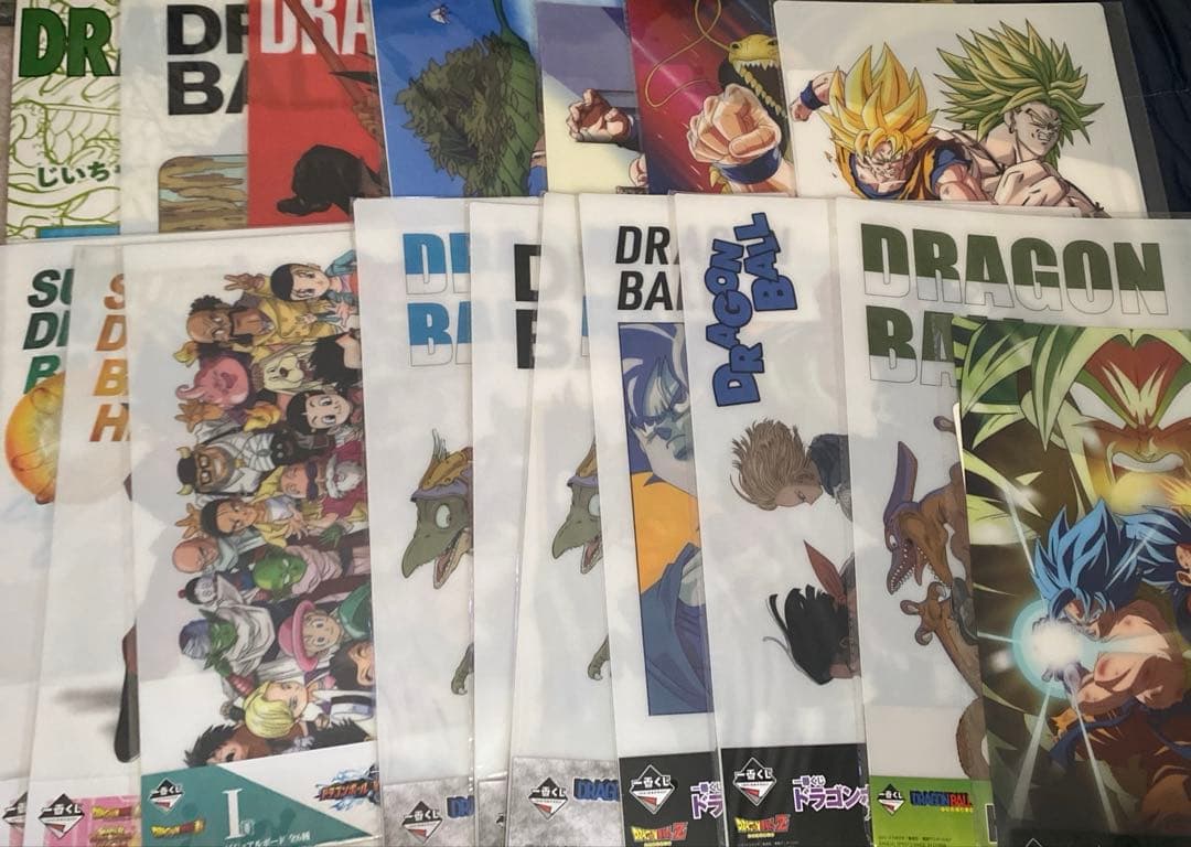 大量 ズッシリ SALE 鳥山明氏 ダイカットビジュアルボード シール 150枚