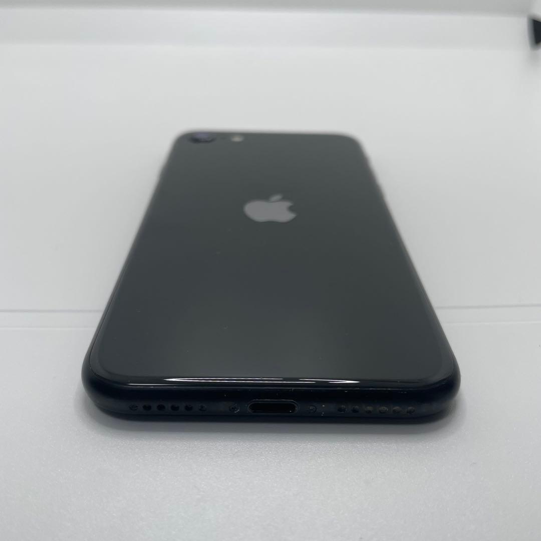 【格安美品】iPhone SE2 64GB simフリー本体 315
