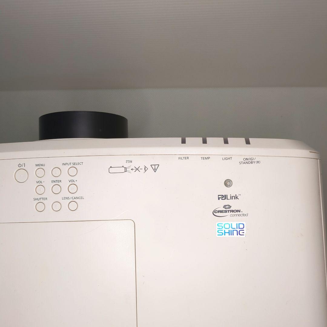 Panasonic 液晶レーザープロジェクター PT-MZ770J