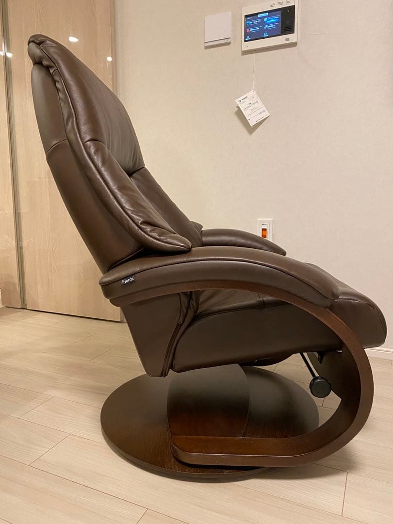 シモンズ　リクライニングソファ　フィヨルドアルファC オットマンは別に出品