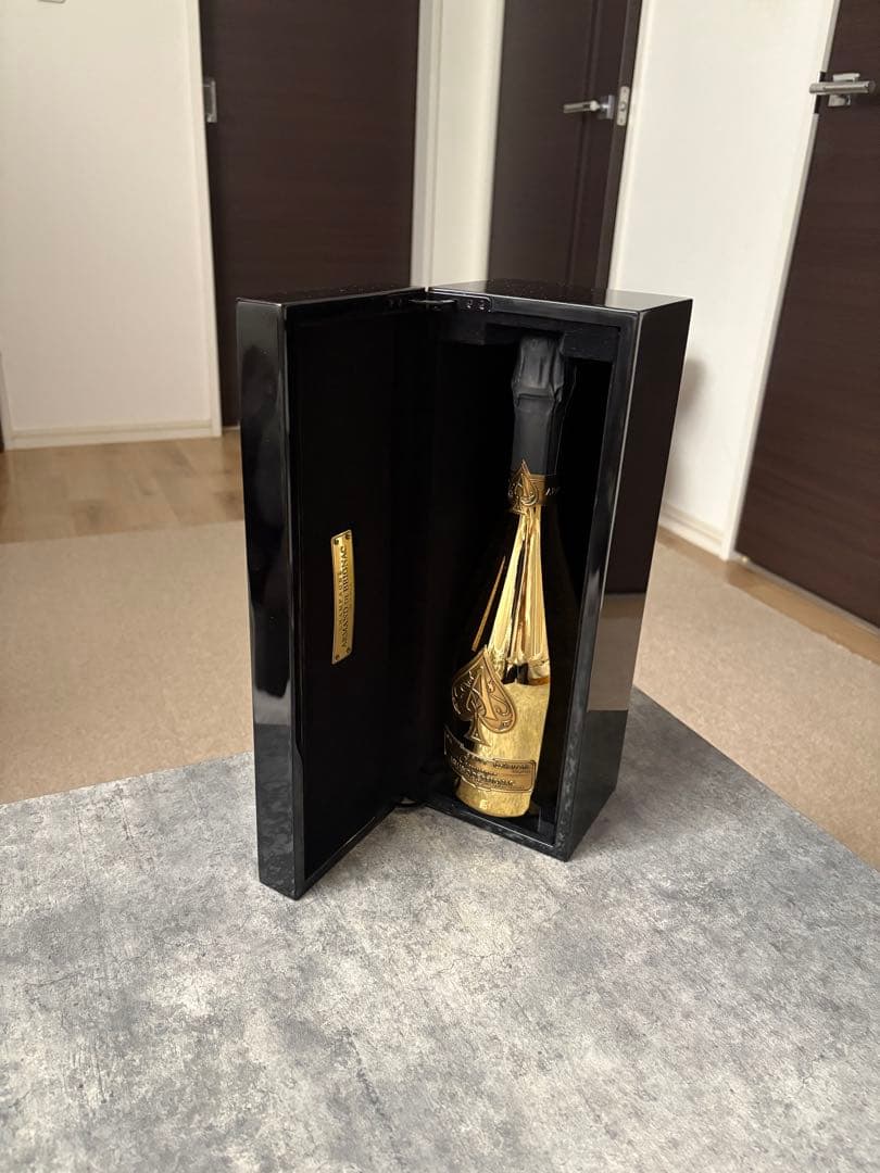 〔未開封〕Armand de Brignac ゴールドシャンパン