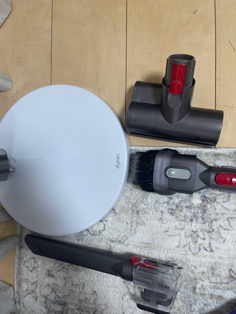 【美品】ダイソン digital slim SV18 スタンド付け