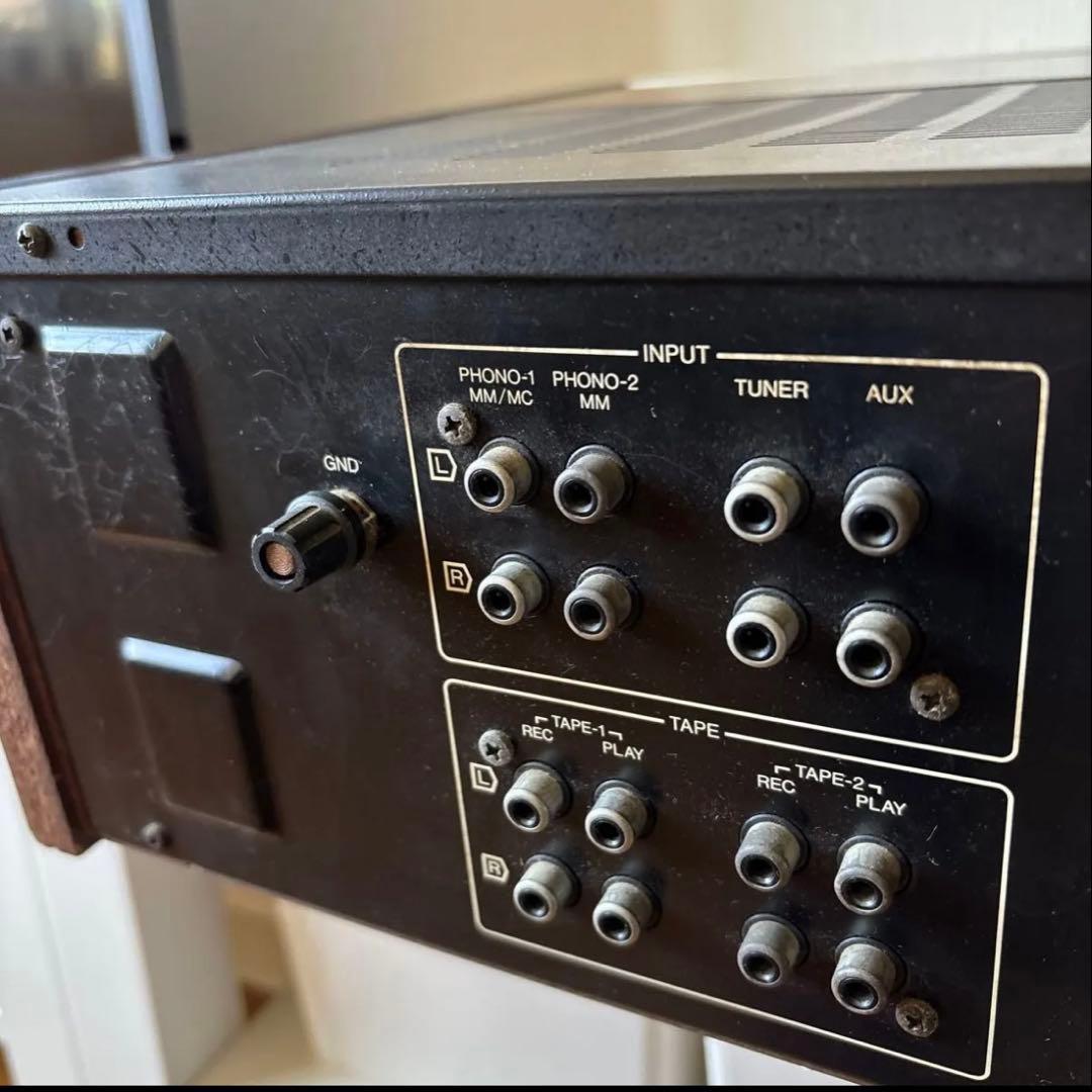 AU-D607F プリメインアンプ　SANSUI