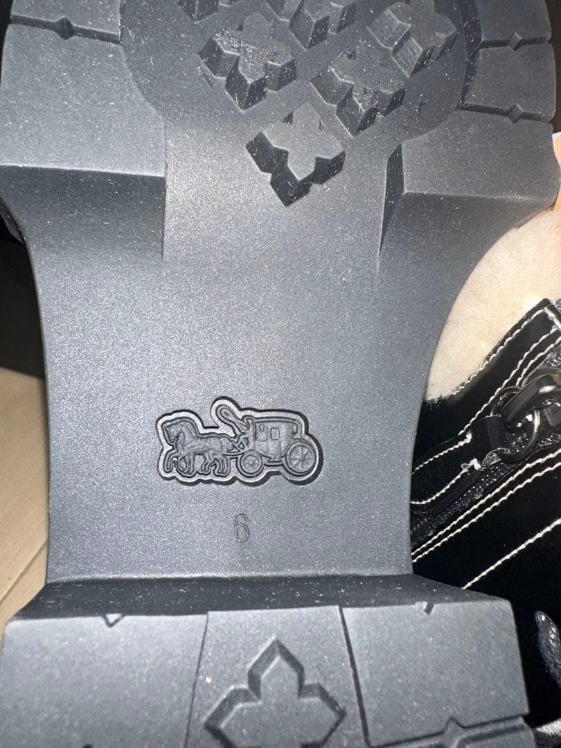 最終価格！新品未使用❣️COACH ブラックファー レースアップブーツ6