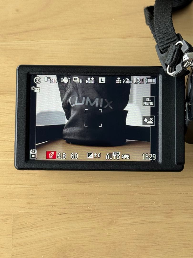 【美品】Panasonic LUMIX DMC-GH2 ブラック（パナソニック）