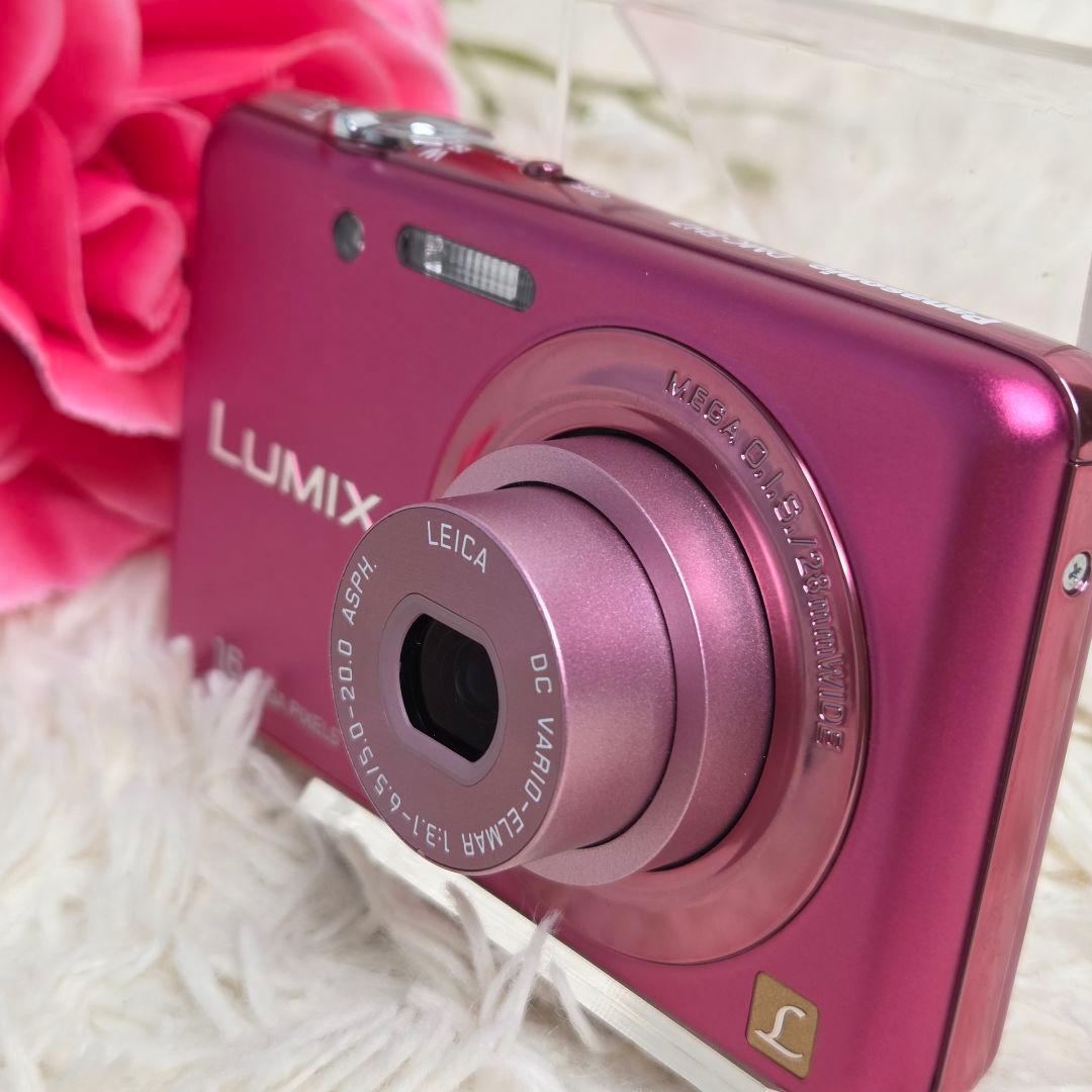 【美品】パナソニック　デジタルカメラ LUMIX DCM -FH7 ピンク