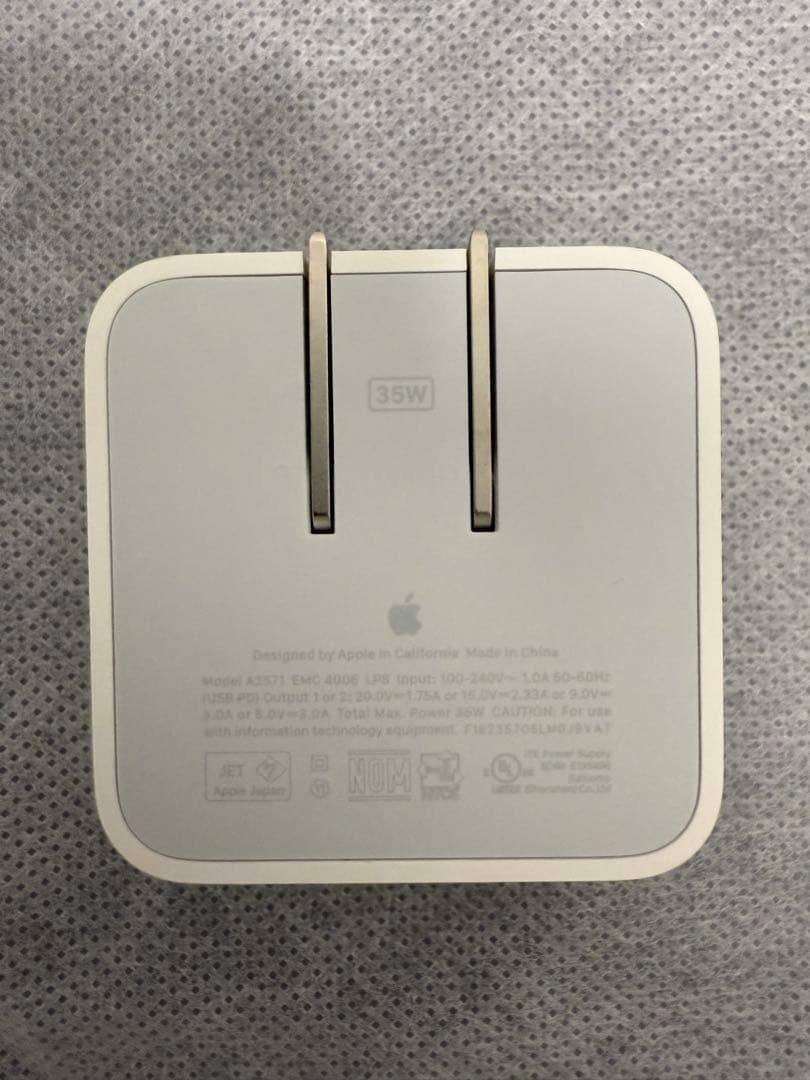 【美品】Macbook Air M2 13インチ 8GB 512GB SSD