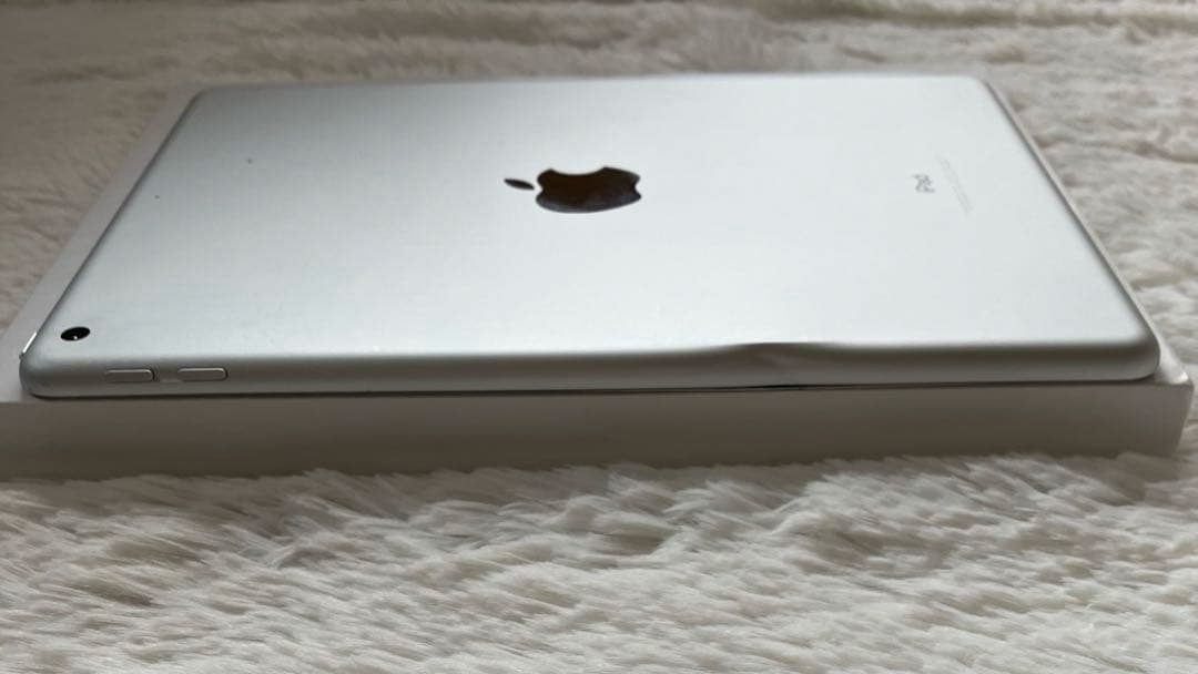 【1台限定価格】iPad 第5世代 32GB SIMフリー【すぐ発送】