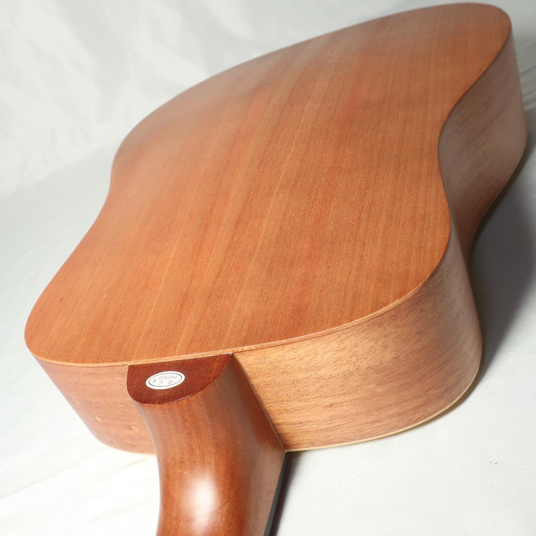 ほぼ未使用 S.Yairi YM-02/NTL ミニギター ケース付