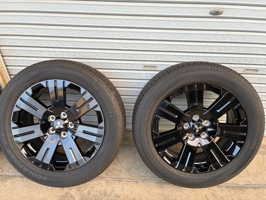 デリカD:5 シャモニー タイヤホイール4本セット 新車外し