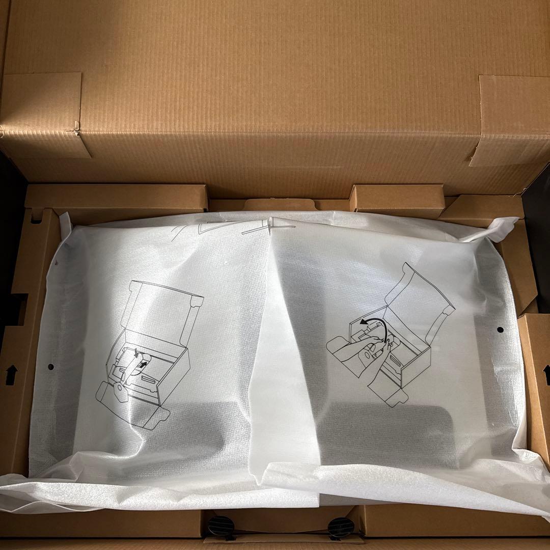 ほぼ新品　AW3225QFAlienware32インチ4K OLED