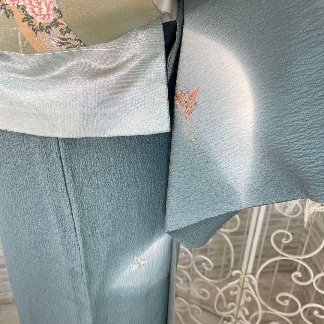 青緑色 小紋着物 刺繍入り