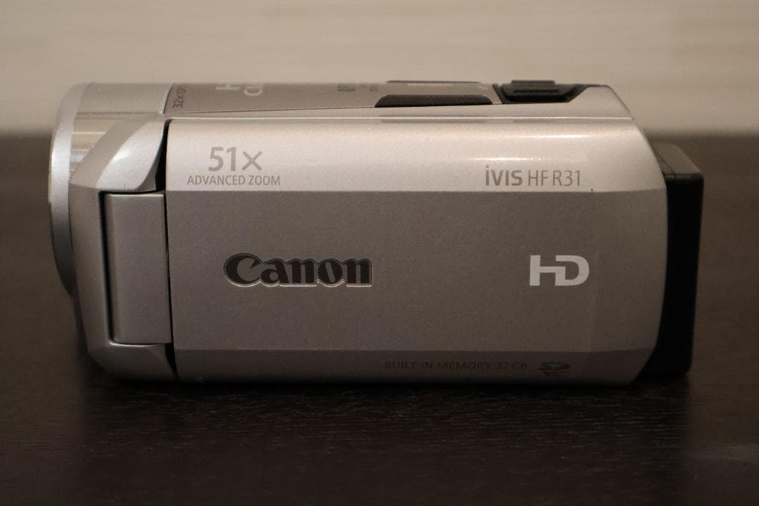 【動作良好】Canon デジタルビデオカメラ iVIS HF R31 シルバー
