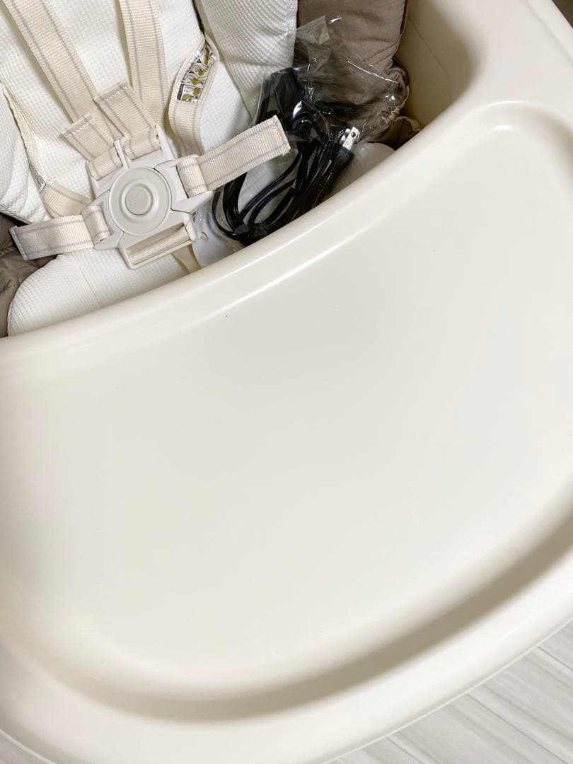 【匿名配送】コンビ ネムリラ AT オートスイング 電動 ハイローチェア